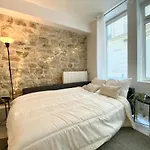 شقة 100 Belmondo Cosy Center *